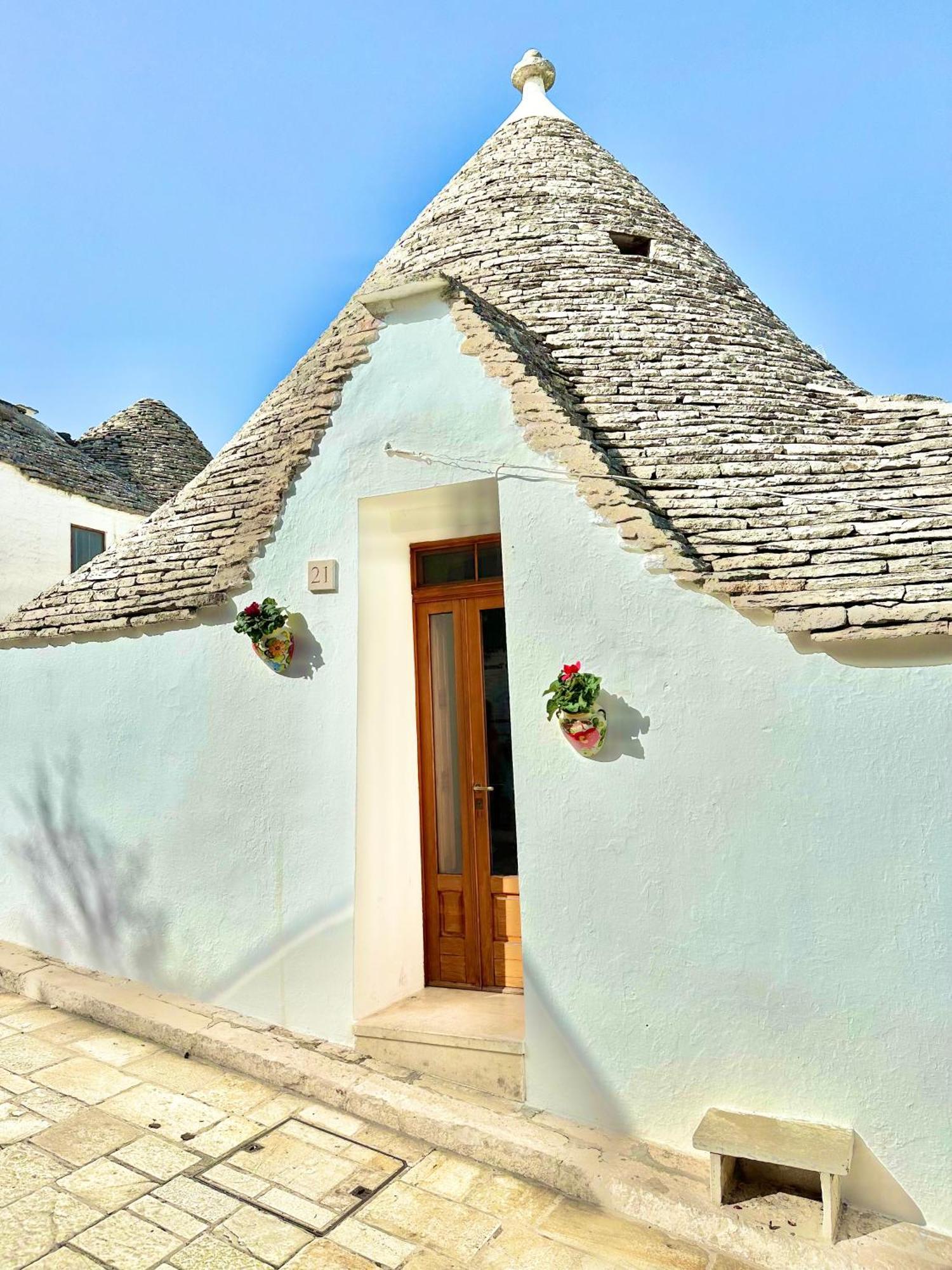 Trulli Moon Villa Alberobello Exterior foto