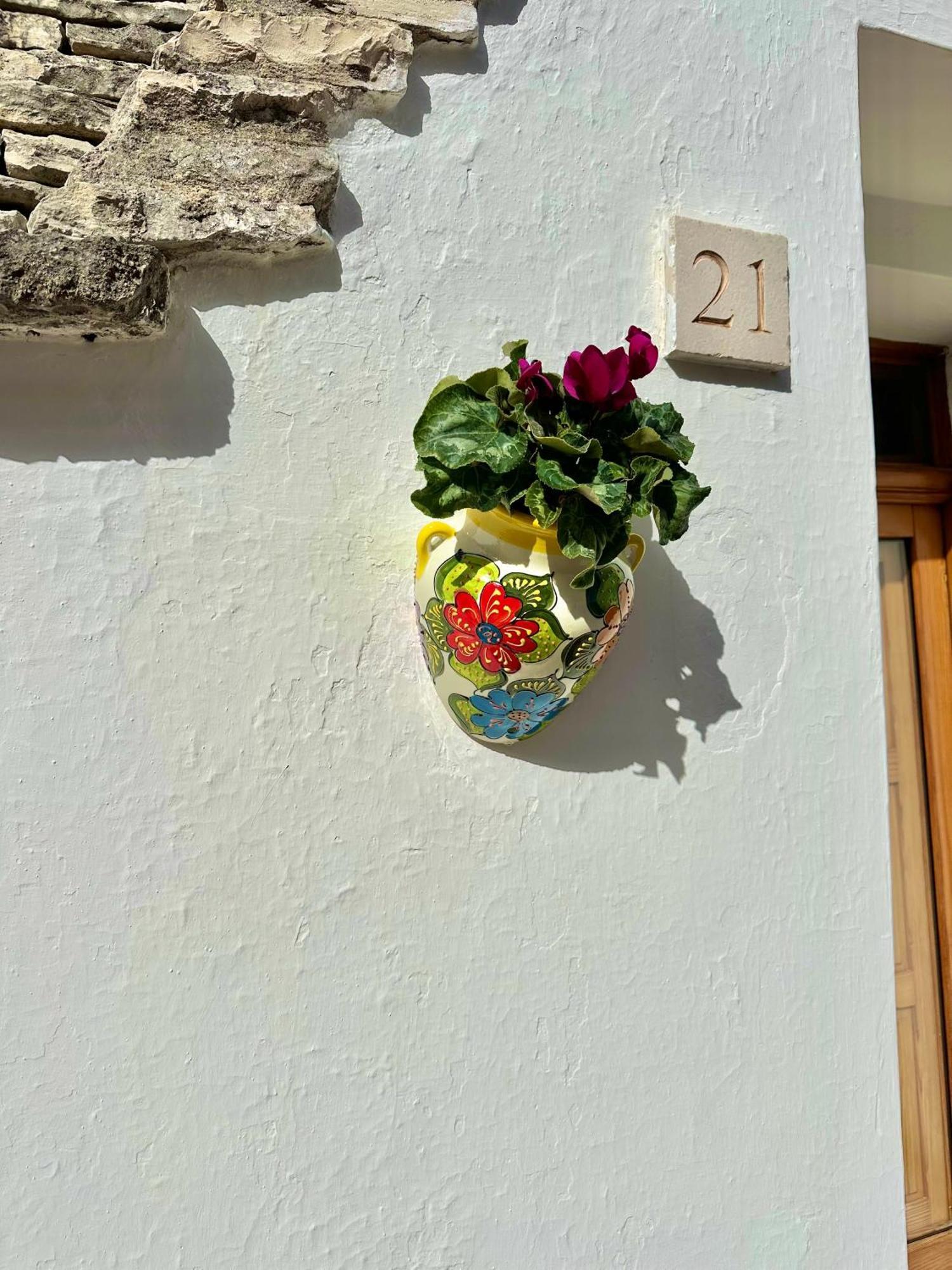 Trulli Moon Villa Alberobello Exterior foto